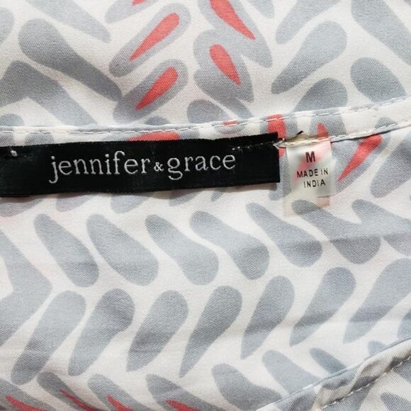 Jennifer & Grace White Gray Coral Geometric Sleeveless Blouse Size Medium - Picture 5 of 9